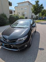 Toyota Auris Edition 1,33-l-Dual-VVT-i S/S Edition - Toyota Auris Gebrauchtwagen in München