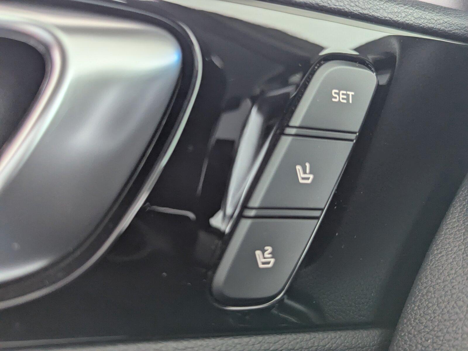 Kia Xceed 1.4 T-GDI Platinum LED+NAVI+PANO+SHZ+RFK+
