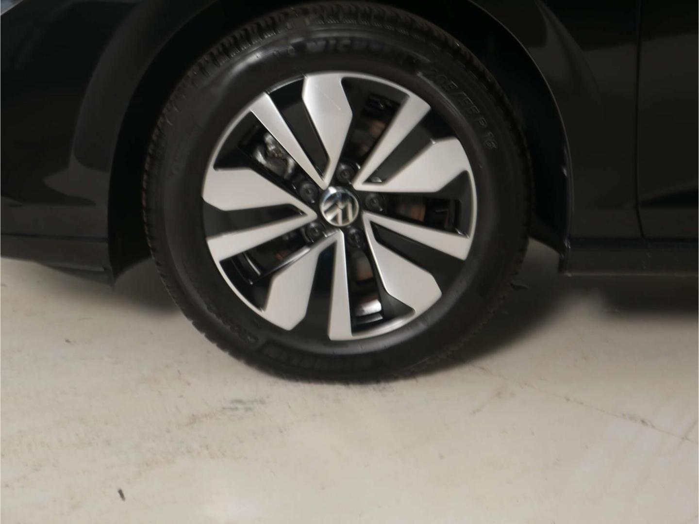 Volkswagen Golf Variant 1.5 TSI Goal 6-Gg. NAV/LED/AHK/RFK, миниатюра 5