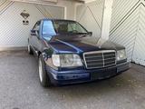Mercedes-Benz E 320 E 320 - Mercedes-Benz E 320: Cabrio
