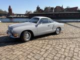 Volkswagen Karmann Ghia, BJ 70, Halbautomat