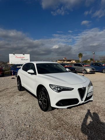 Alfa Romeo Stelvio 2.2 Turbodiesel 210 CV AT8 Q4