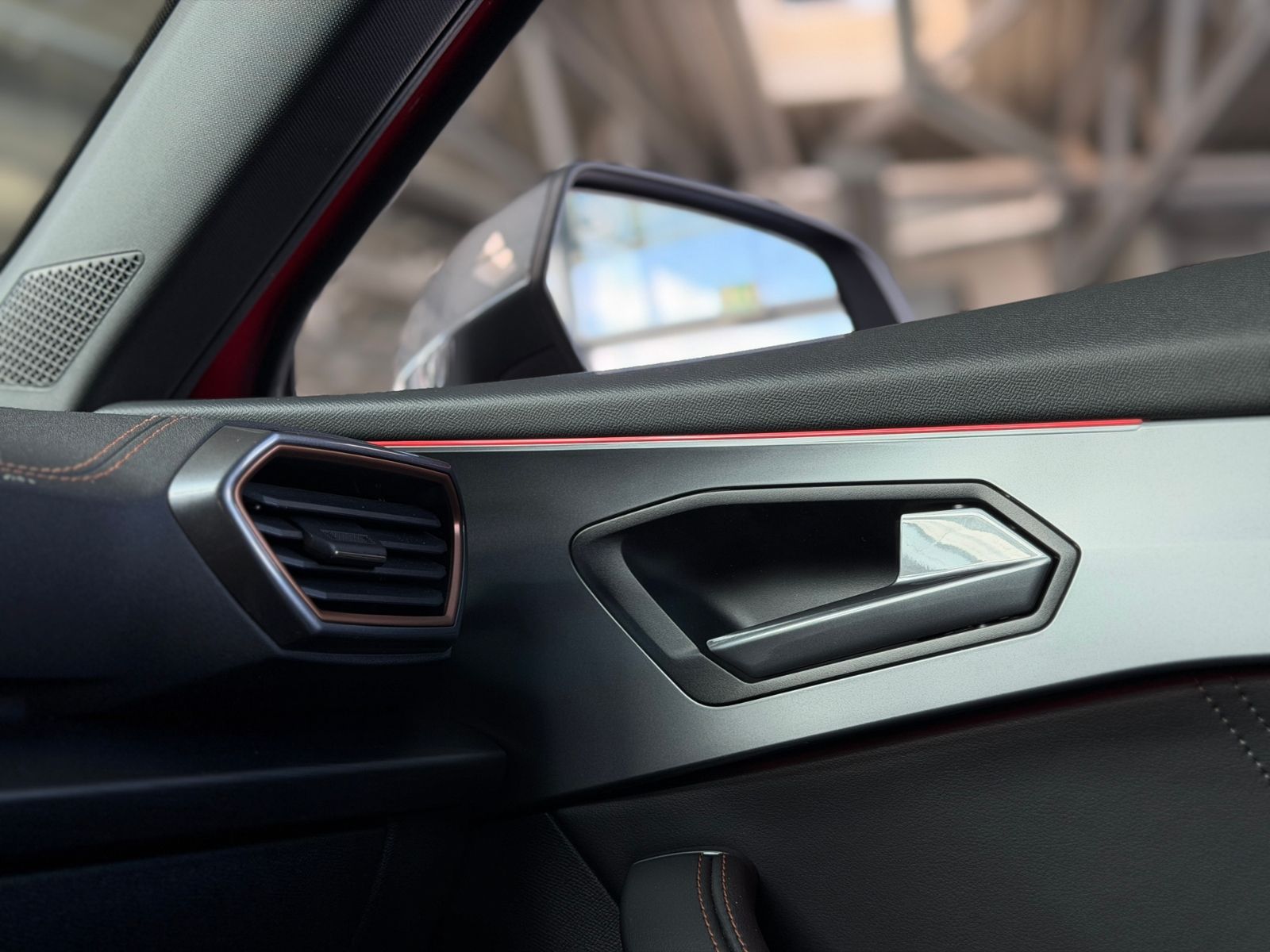 Fahrzeugabbildung CUPRA Formentor VZ e-Hybrid AHK PANO LEDER 19"