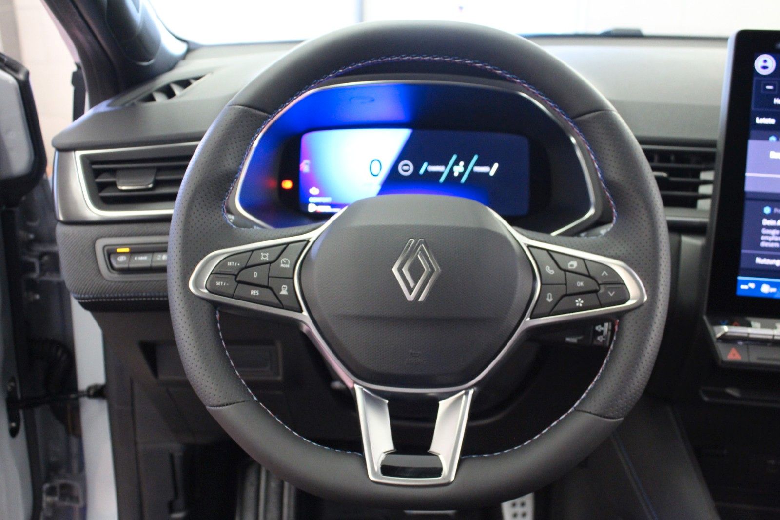 Fahrzeugabbildung Renault Symbioz E-Tech Full Hybrid 145 Esprit  Alpine