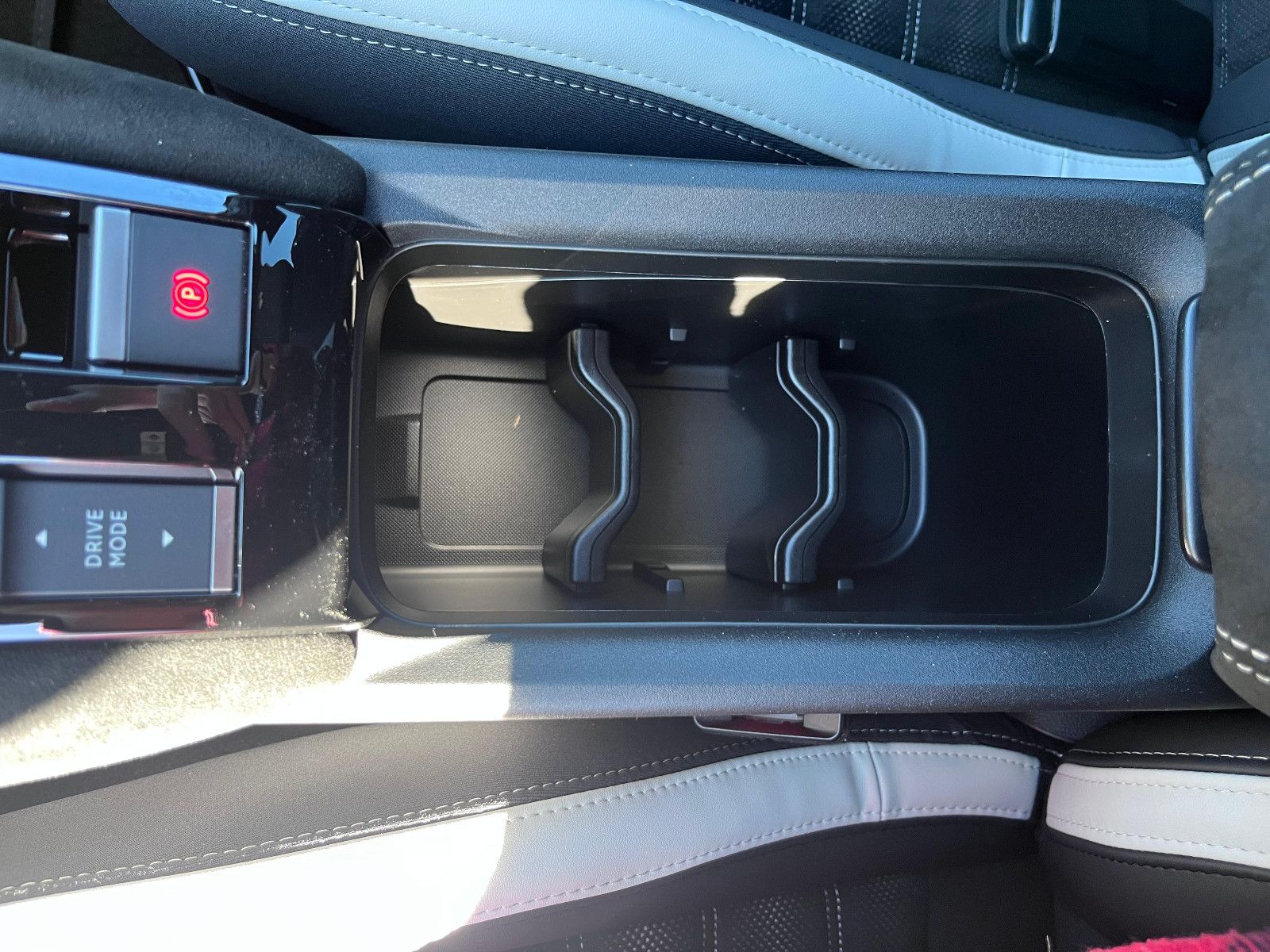 Fahrzeugabbildung Alfa Romeo Junior Ibrida 1.2 VGT -Hybrid 107 Sport Speciale