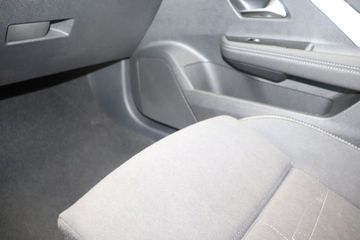 Fotografie 14 des Opel Astra 1.2 Turbo Automatik GS Tech + Komfort Pake