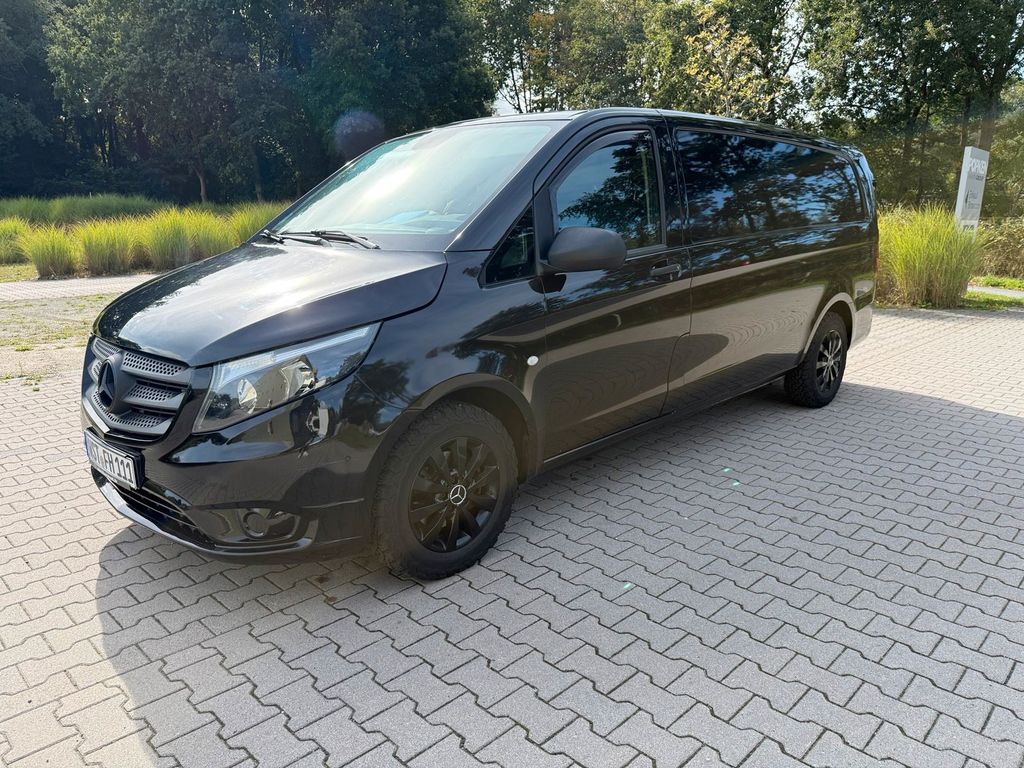 Image of Mercedes-Benz Vito