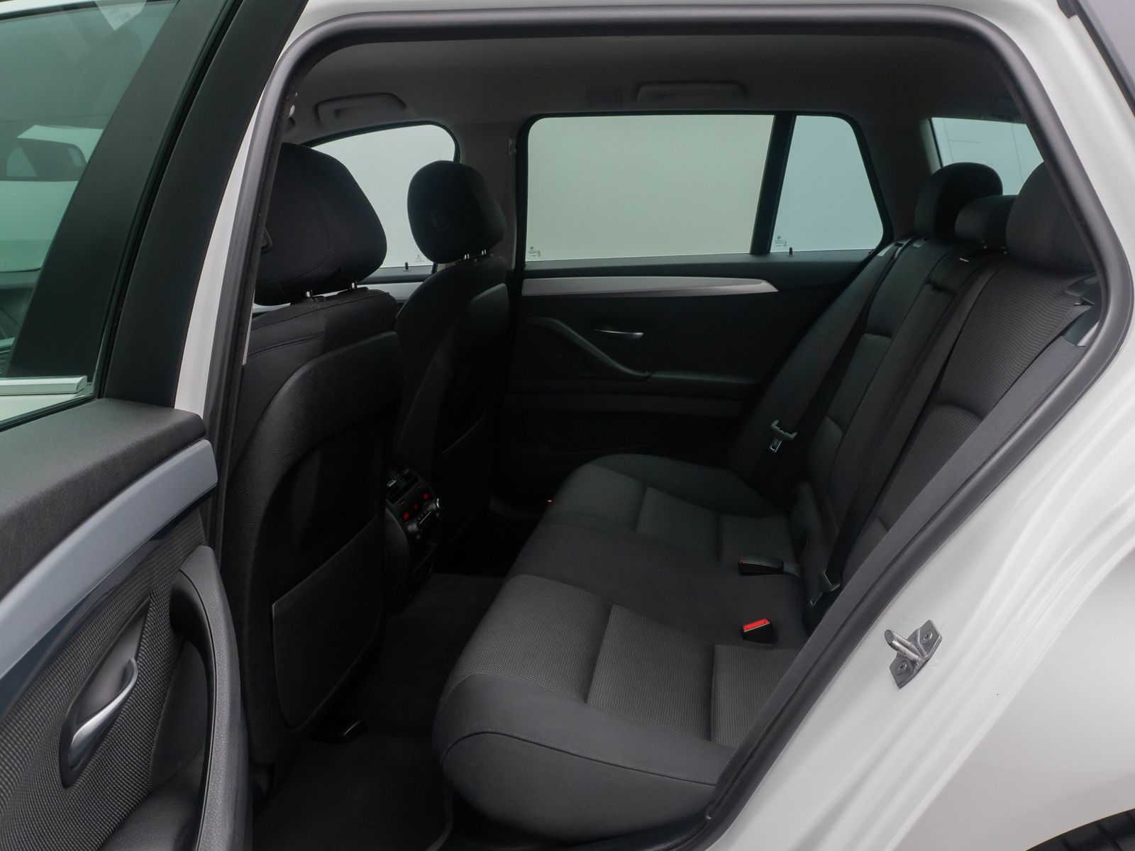 Fahrzeugabbildung BMW 525d xD H/K AHK 4xKlima GeschwindigReg PDC