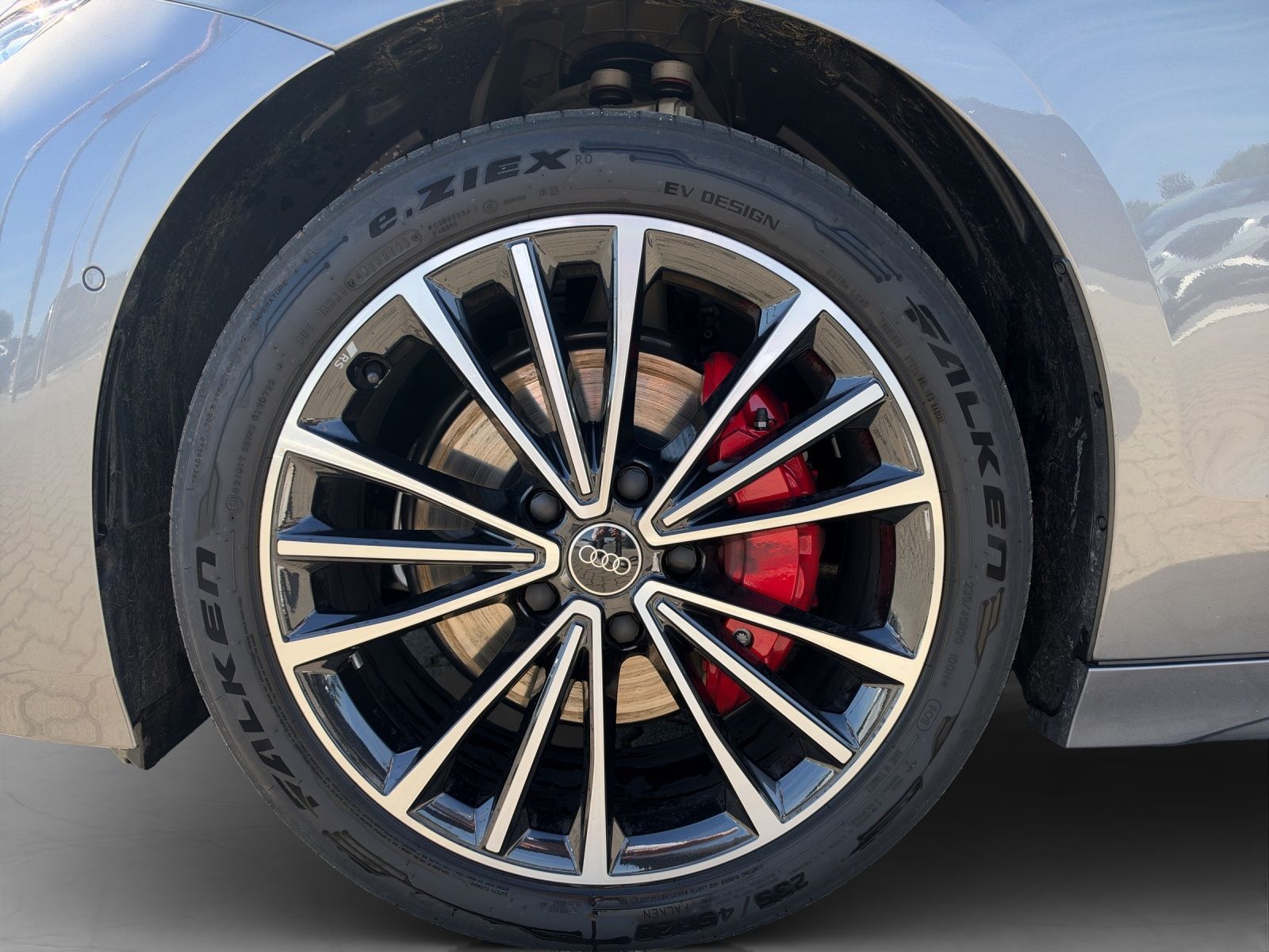 Audi A6 e-tron - Bild 14