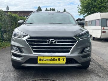 Hyundai TUCSON - 2