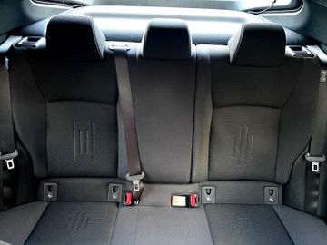 Toyota C-HR 1.8 Hybrid Teamplayer *2xPDC*ACC*elHKL*LED*