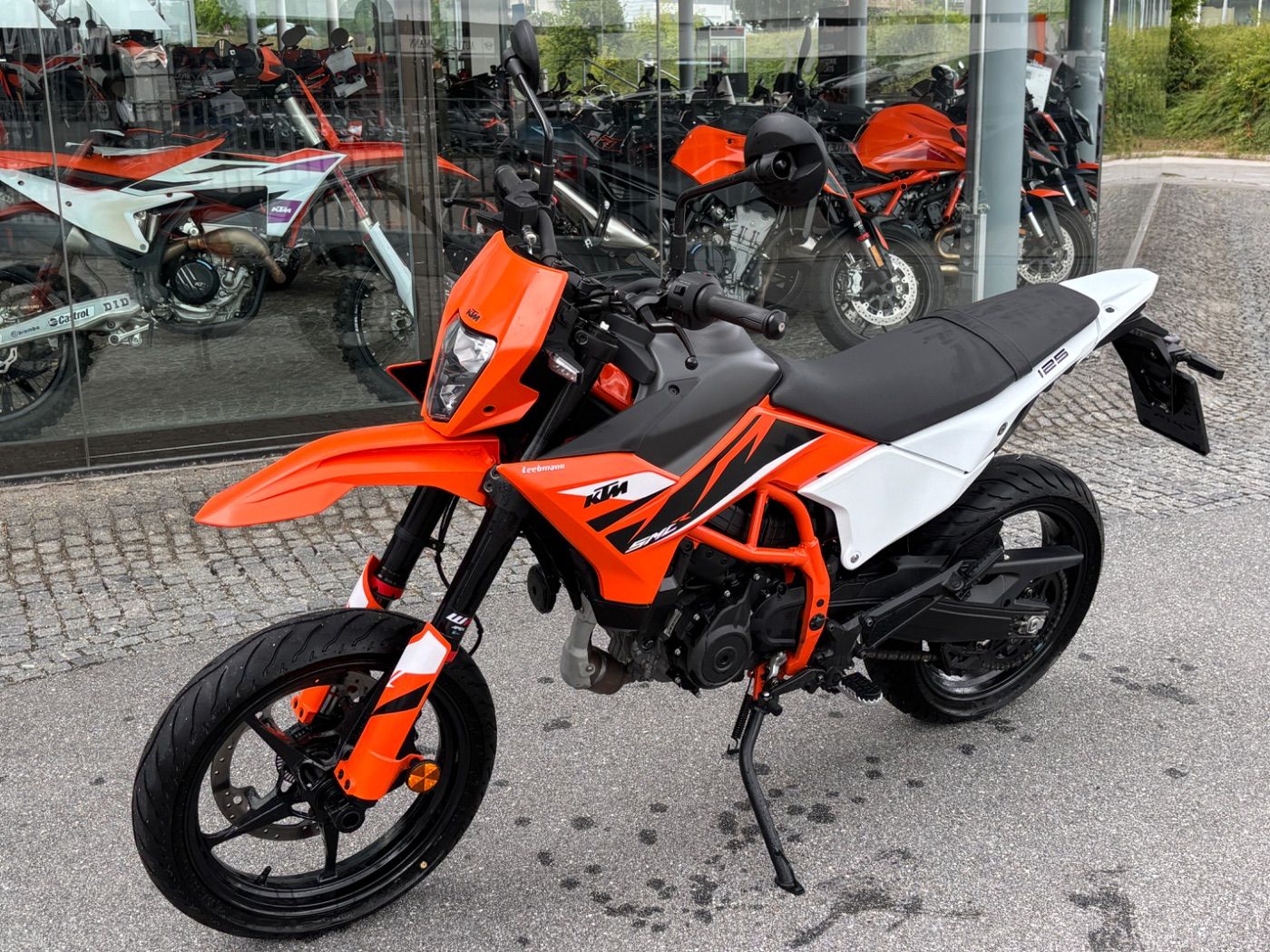 Fahrzeugabbildung KTM 125 SMC R 2026