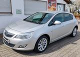 Opel Astra J Lim. 150 Jahre Opel, 1Hd, PDC, TÜV Neu - Opel Astra: 150 Jahre