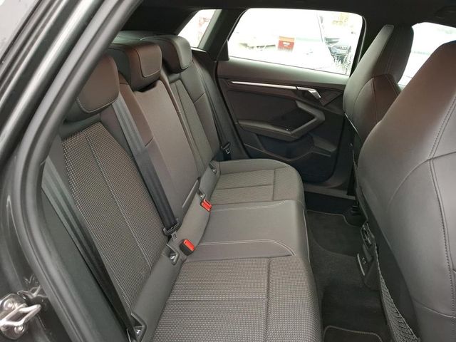 A3 Sportback S-Line 35 1.5 TFSI*KAMERA*BLACK*