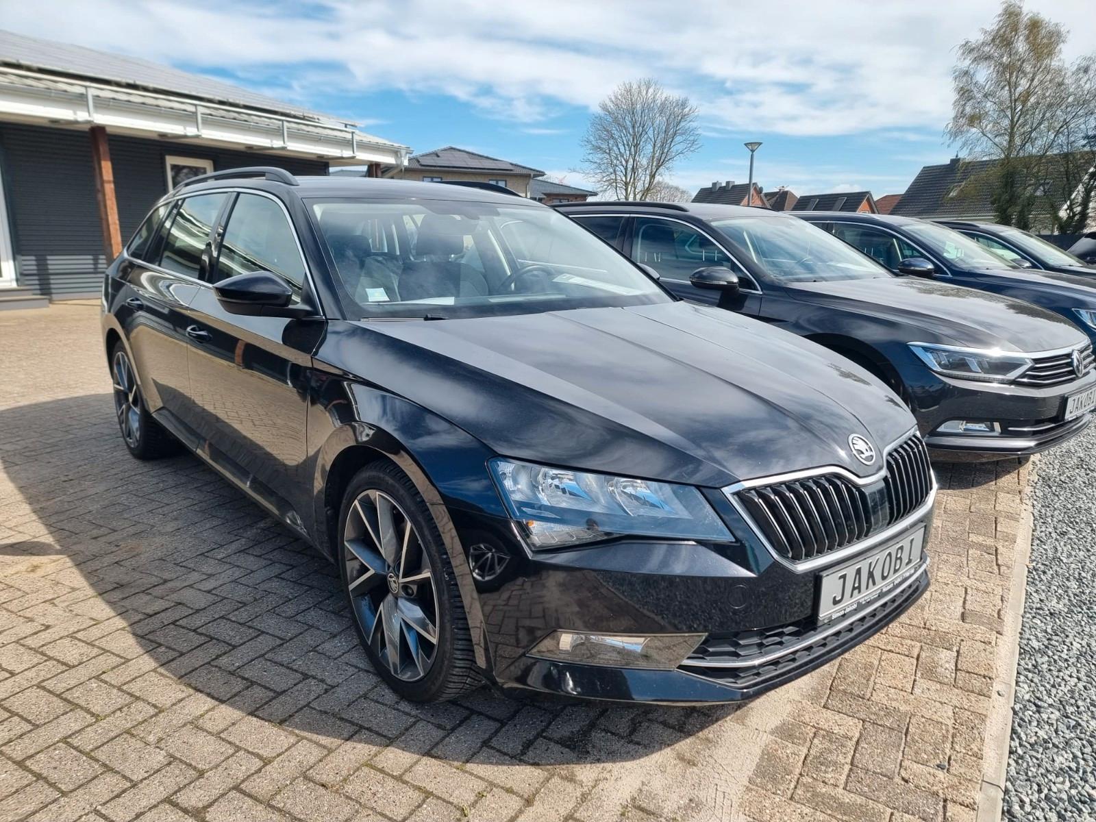 Skoda Superb Combi 2.0 TDI Ambition DSG AHK DAB BT