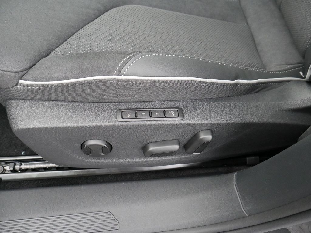 Skoda Enyaq - Bild 21