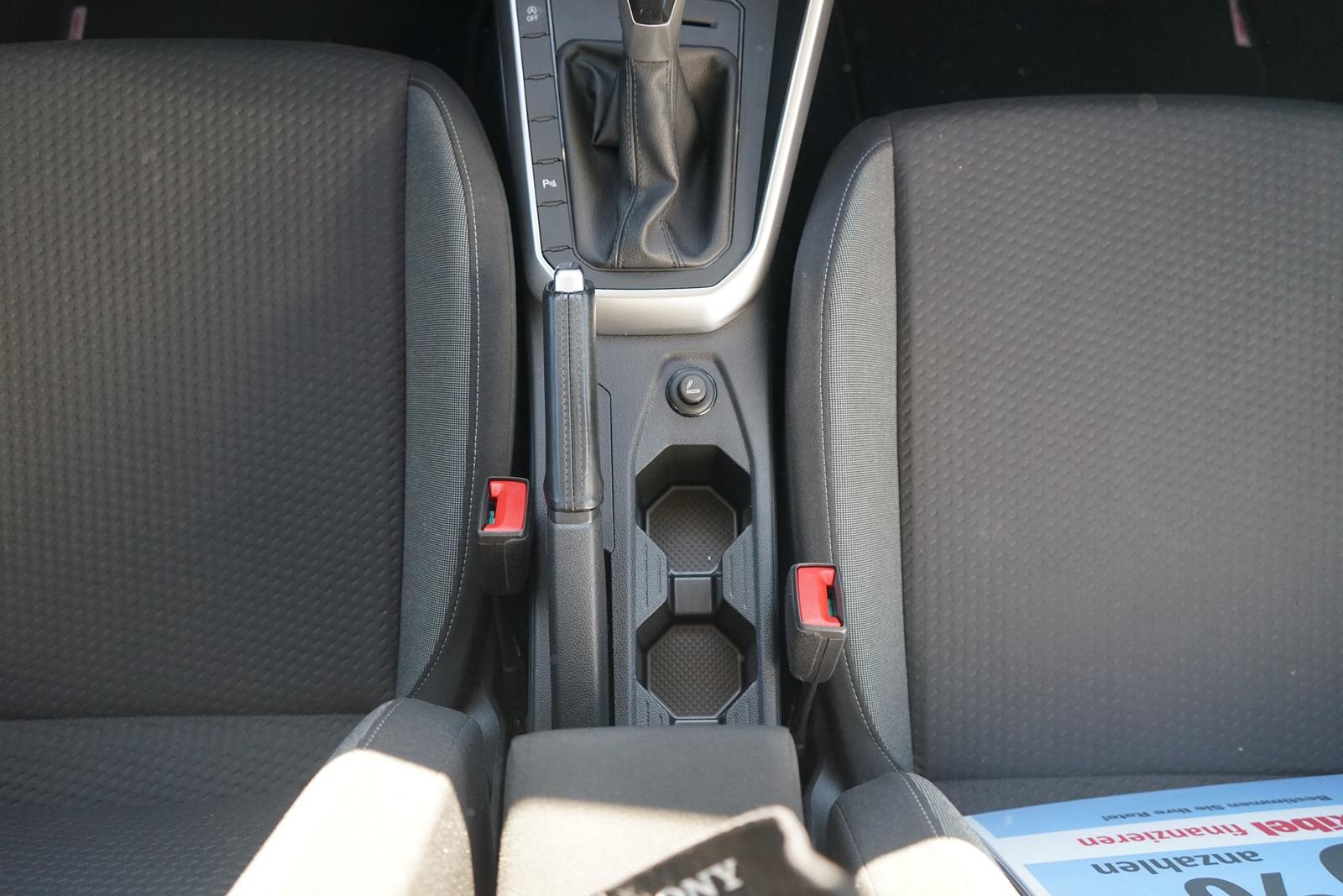 Volkswagen Taigo 1.0 TSI DSG LED AAC SHZ Kamera AppConnect