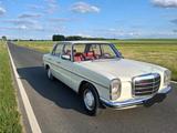 Mercedes-Benz 240D W115 - Mercedes-Benz 240: D