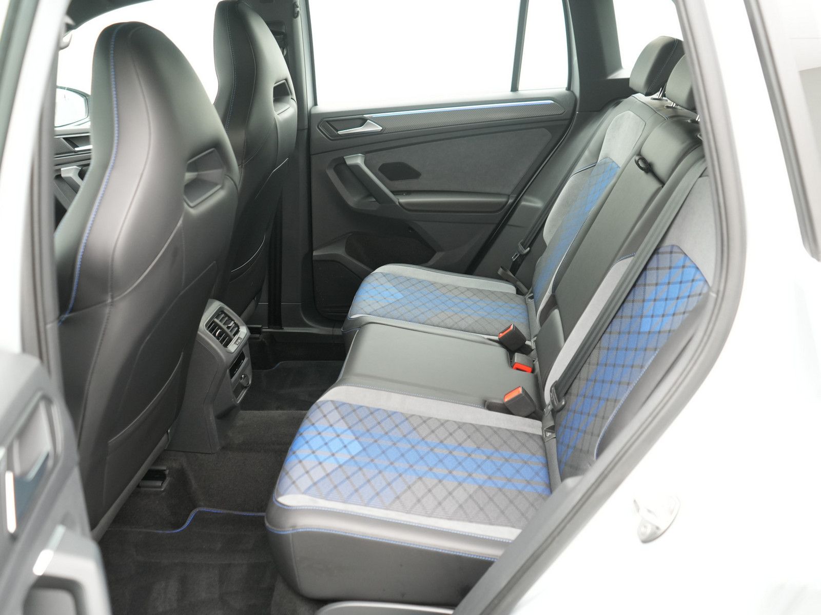 Volkswagen Tiguan - Bild 12