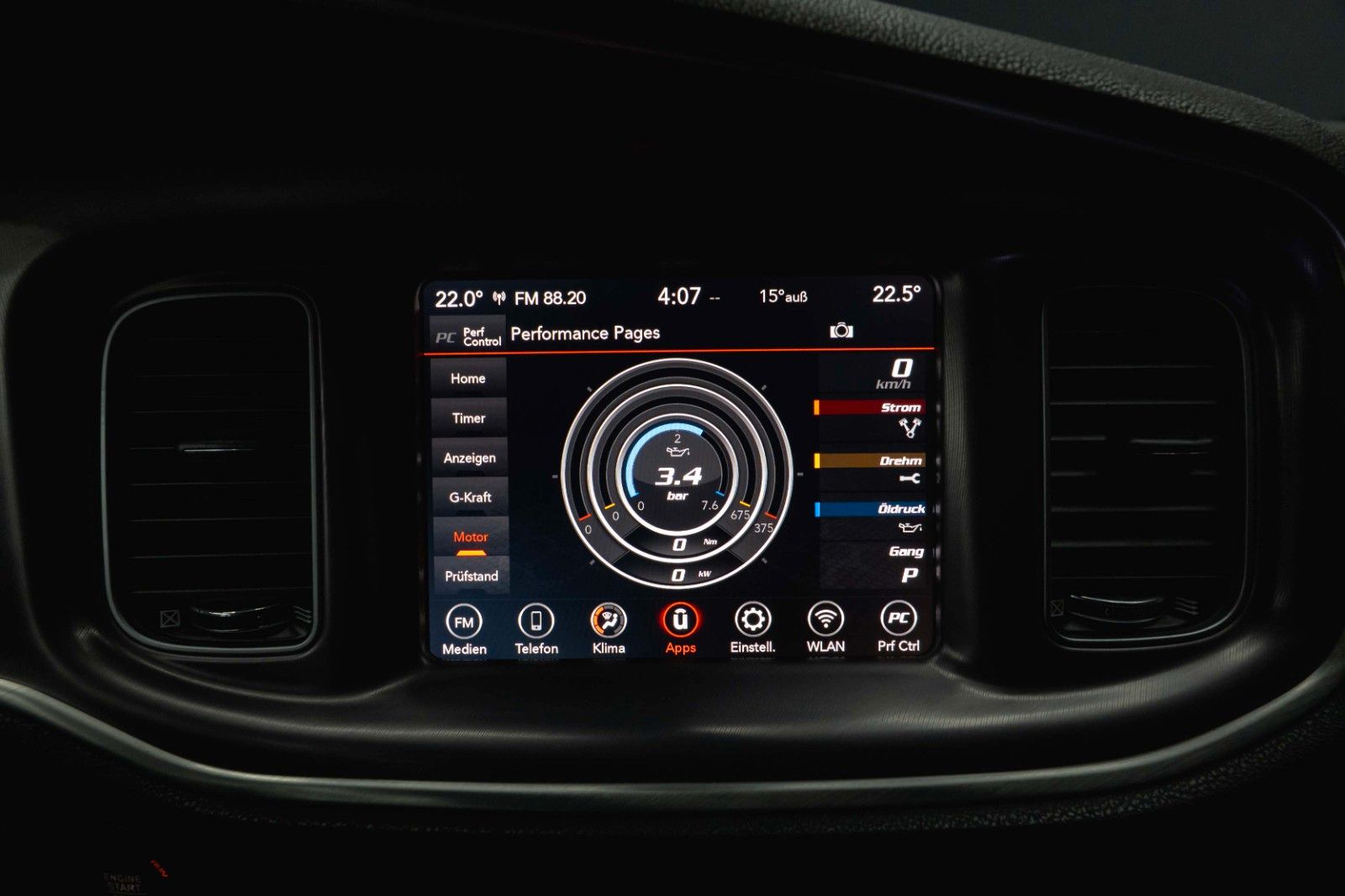 Fahrzeugabbildung Dodge Charger 5.7 V8 HEMI R/T Night-Paket Performance