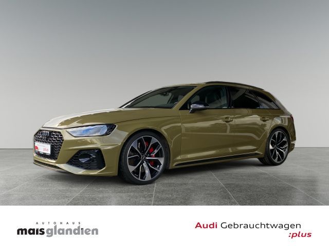 Audi RS4 Avant 2.9 TFSI Matrix VMAX Pano Taktikgrün