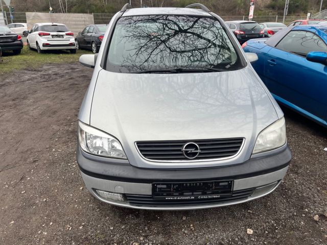 Opel Zafira 1.8 16V Elegance