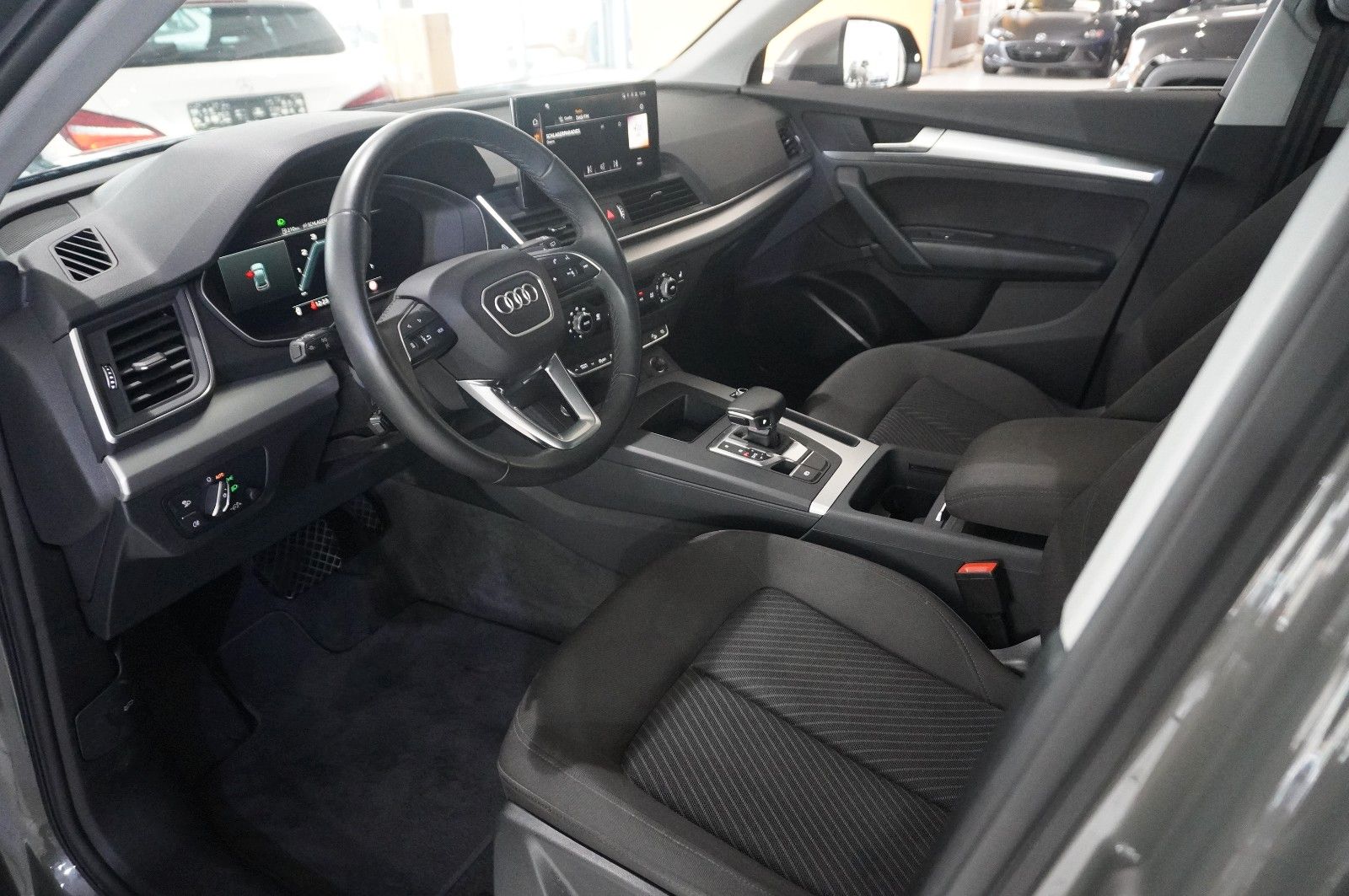 Fahrzeugabbildung Audi Q5 Sportback 35 TDI S-LINE NAVI/LED/SPORT/VIRT.