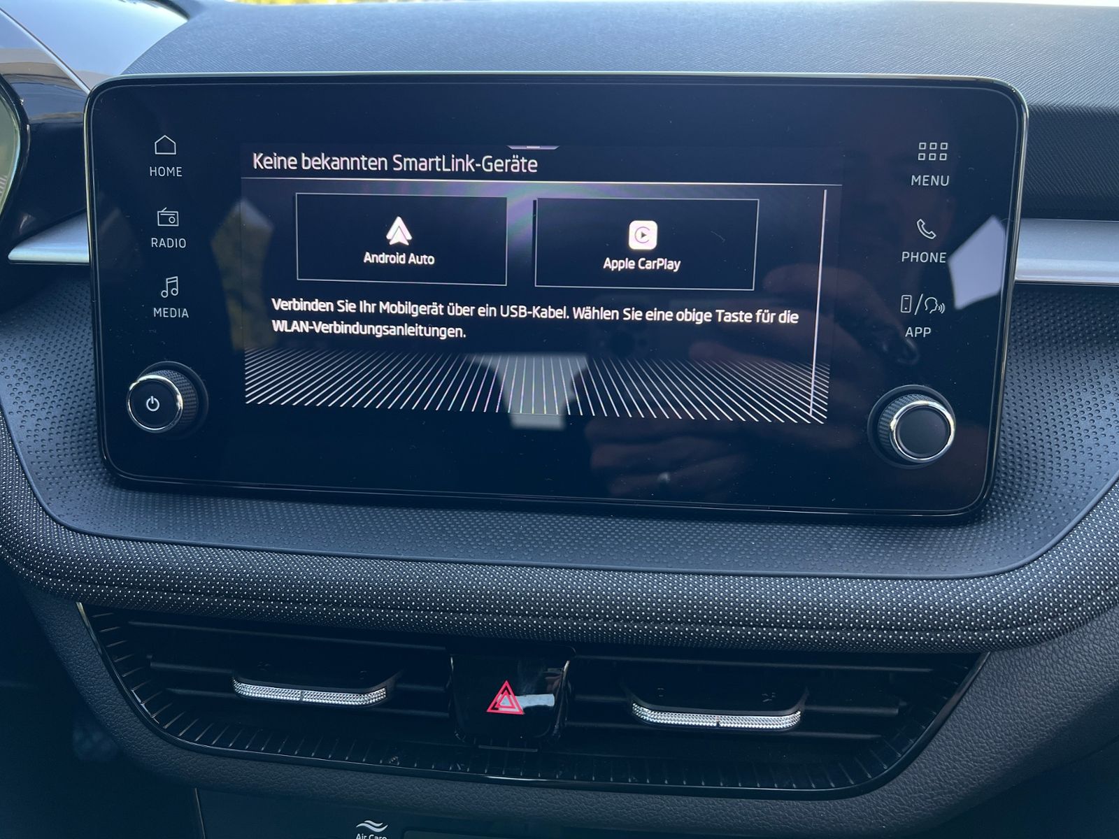 Fahrzeugabbildung SKODA Fabia Selection Tour 1.0 TSI *Vorb.AHK,LED,Kamer