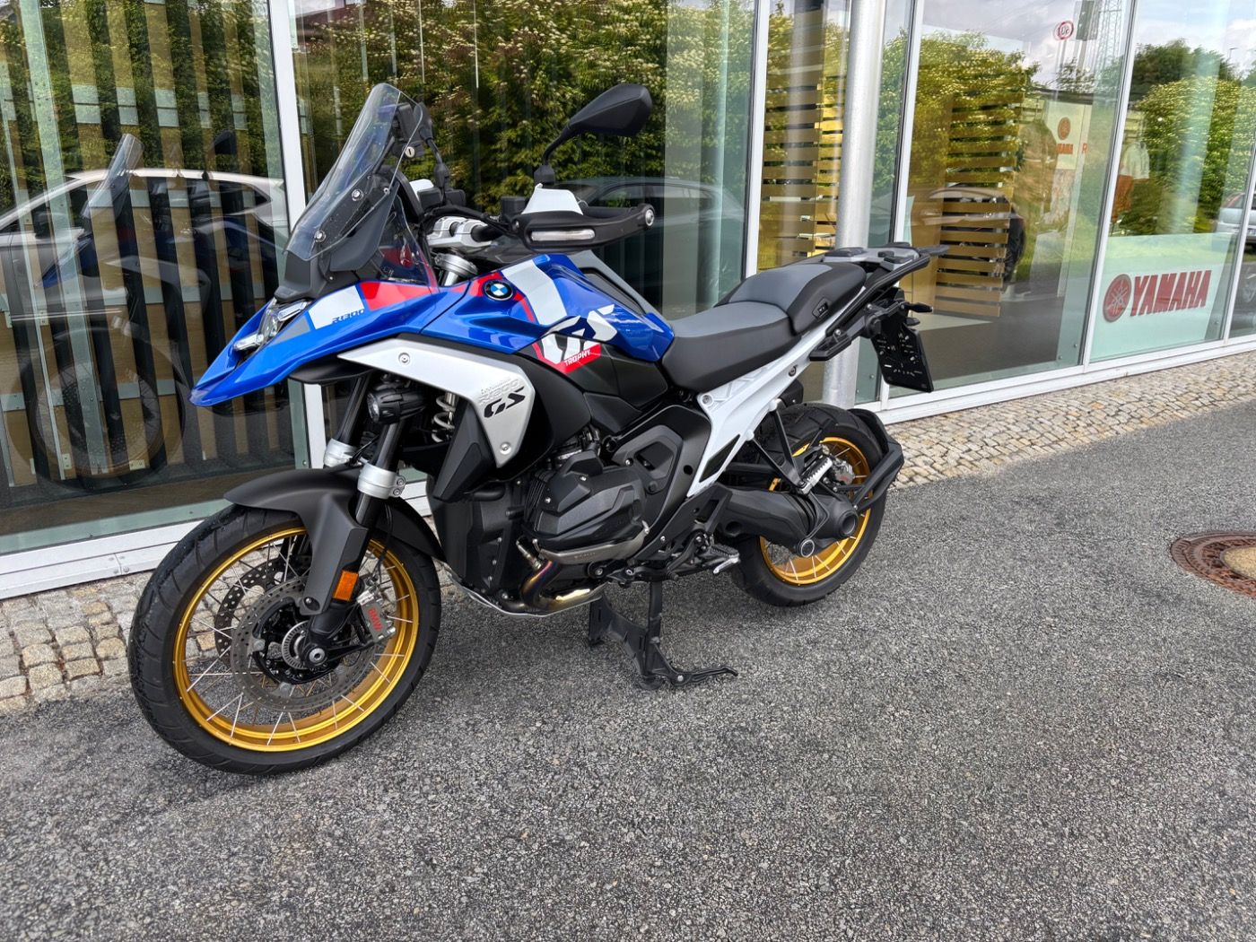 Fahrzeugabbildung BMW R 1300 GS Trophy 4 Pakete Fahrzeughöhenregelung