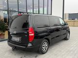 Hyundai H-1 Travel Premium 2.5 CRDI Autom. Leder Navi - Hyundai H-1: Travel Premium