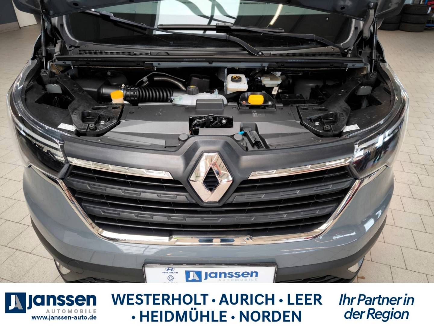 Fahrzeugabbildung Renault TRAFIC Lkw Komfort L2H1 3,1t Blue dCi 170 EDC