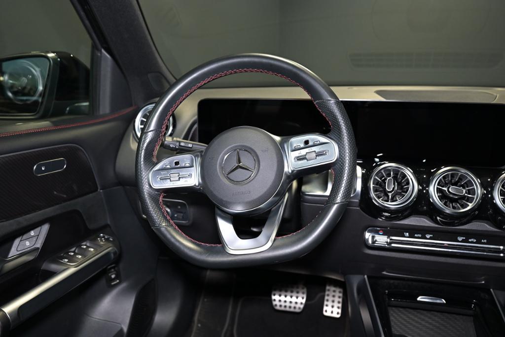 Mercedes-Benz GLB 4M AMG/PANO/AHK/LED/NAVI, миниатюра 7