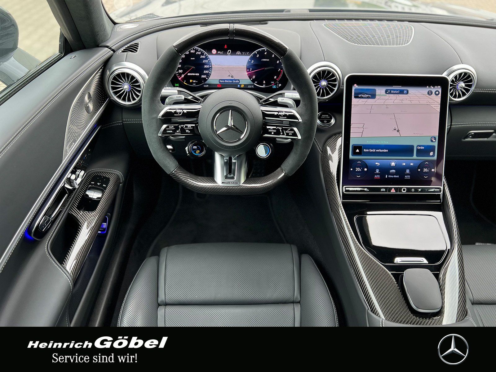 Fahrzeugabbildung Mercedes-Benz AMG GT 63 4M+ PREMIUM+ PANO HUD BURMESTER DISTRO