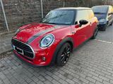 MINI Cooper Essential Trim Steptronic yours Essential - MINI Cooper: Essential Trim