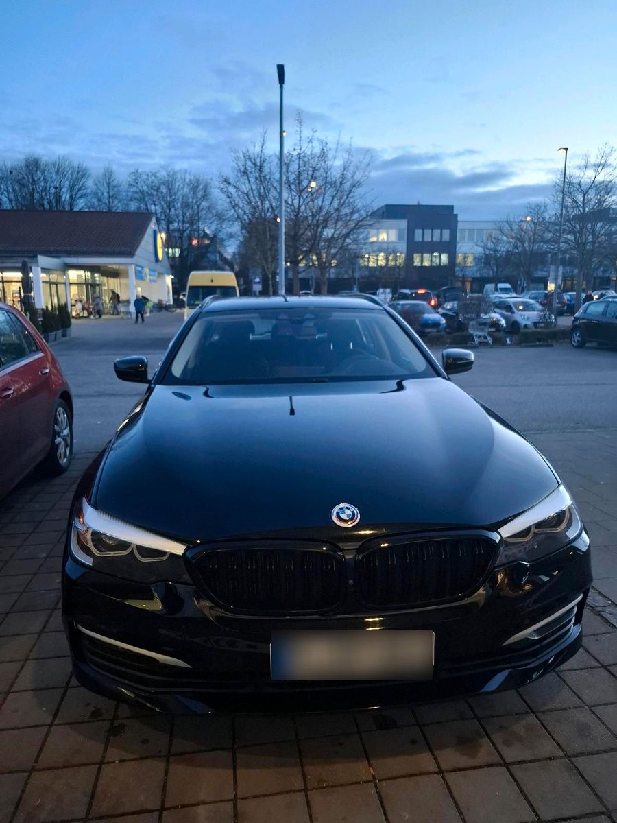 BMW BMW 530 i X Drive M Fahrwerk  M Alufelge