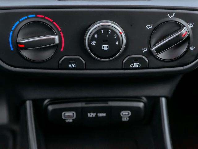 Hyundai Bayon 1.0 Select 2WD Kamera Navi Tempomat