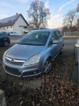 Opel Zafira B 1.9 cdti 150 PS mit 131487 km Bit... - Opel Zafira mit Diesel-Antrieb: 1.9