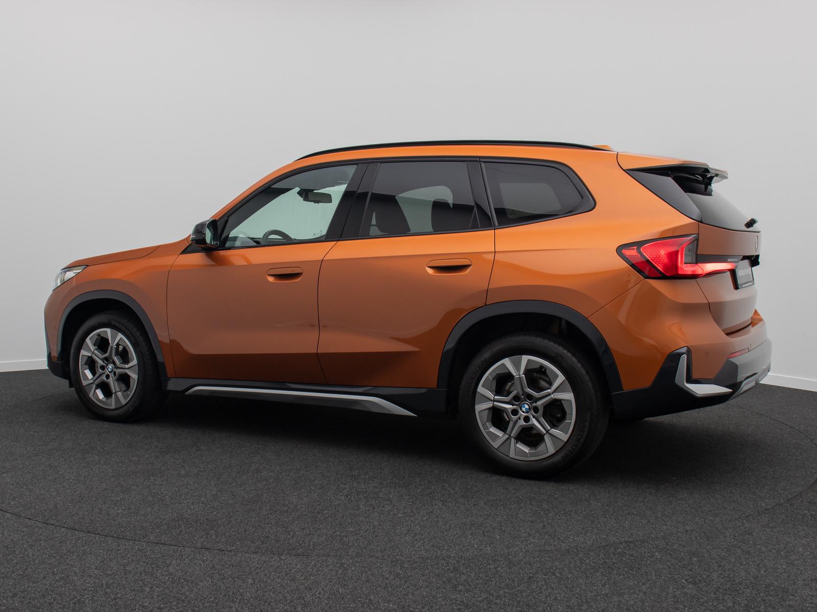 BMW X1 sD18d xLine Panorama 360° HUD DAB AHK Komfort, миниатюра 10