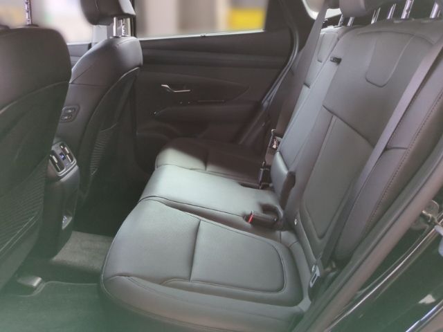 Fahrzeugabbildung Hyundai Tucson FL PHEV (MY25) 1.6 T-GDi (252 PS) 6-AT 4W