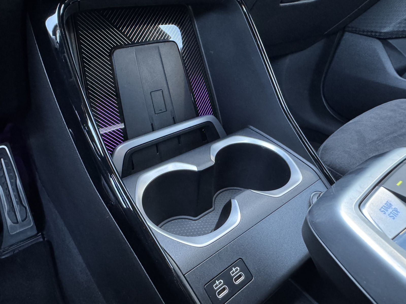 BMW iX2 - Bild 16