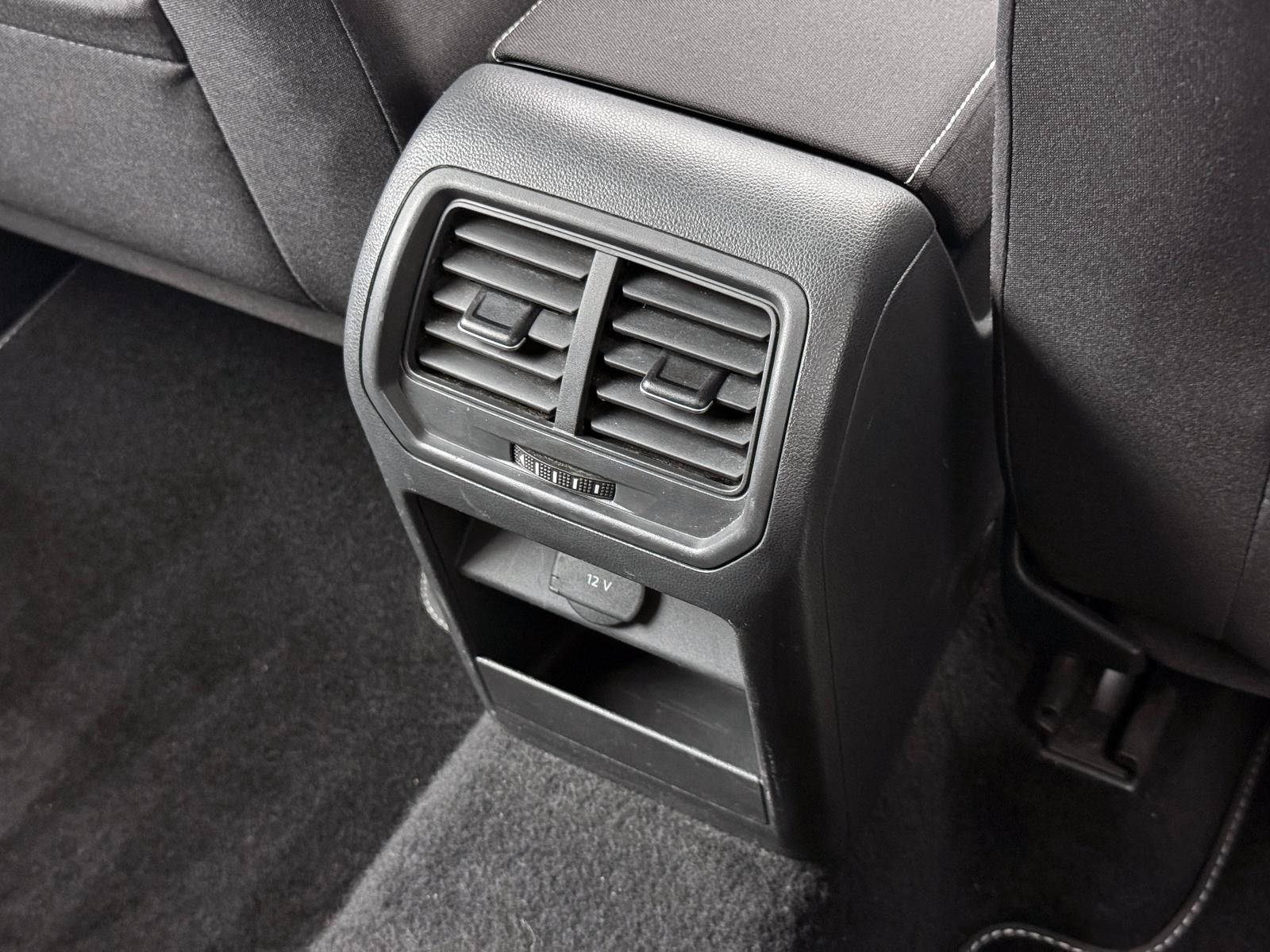 Fahrzeugabbildung Volkswagen 1.4 TSI/COMFORTLINE/SITZHZG/PDC/ALLWETTER/MASSGE