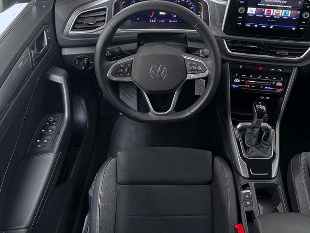 Fahrzeugabbildung Volkswagen T-Roc Style 1.5 TSI DSG | LED RFK ACC