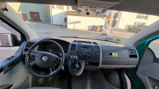 Volkswagen T5 Transporter