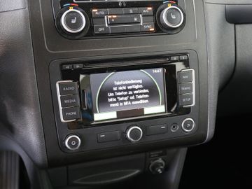 Volkswagen Caddy 1.6TDI DSG KLIMA STANDHZG 7SITZ FLÜGELTÜR