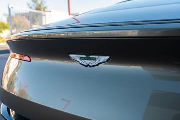 صورة مصغرة 14 لـ 2016 Aston Martin DB11