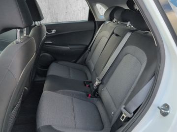 Hyundai Kona Elektro Select 2WD 64 kWh *ACC*LED*SITZHEIZ