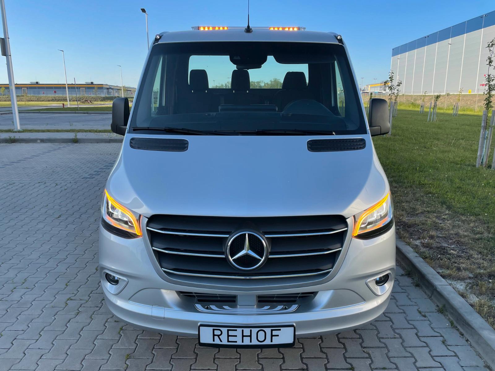 Mercedes-Benz SPRINTER 319,190PS AUTOMATIK ABSCHLEPPWAGEN