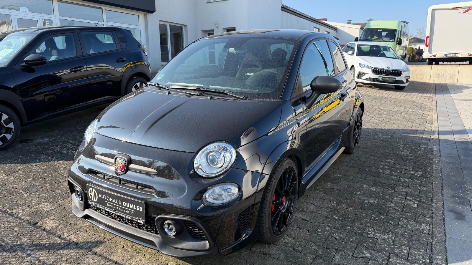 Abarth 695 MY22 695 1.4 T-Jet 132 kW (180 PS)