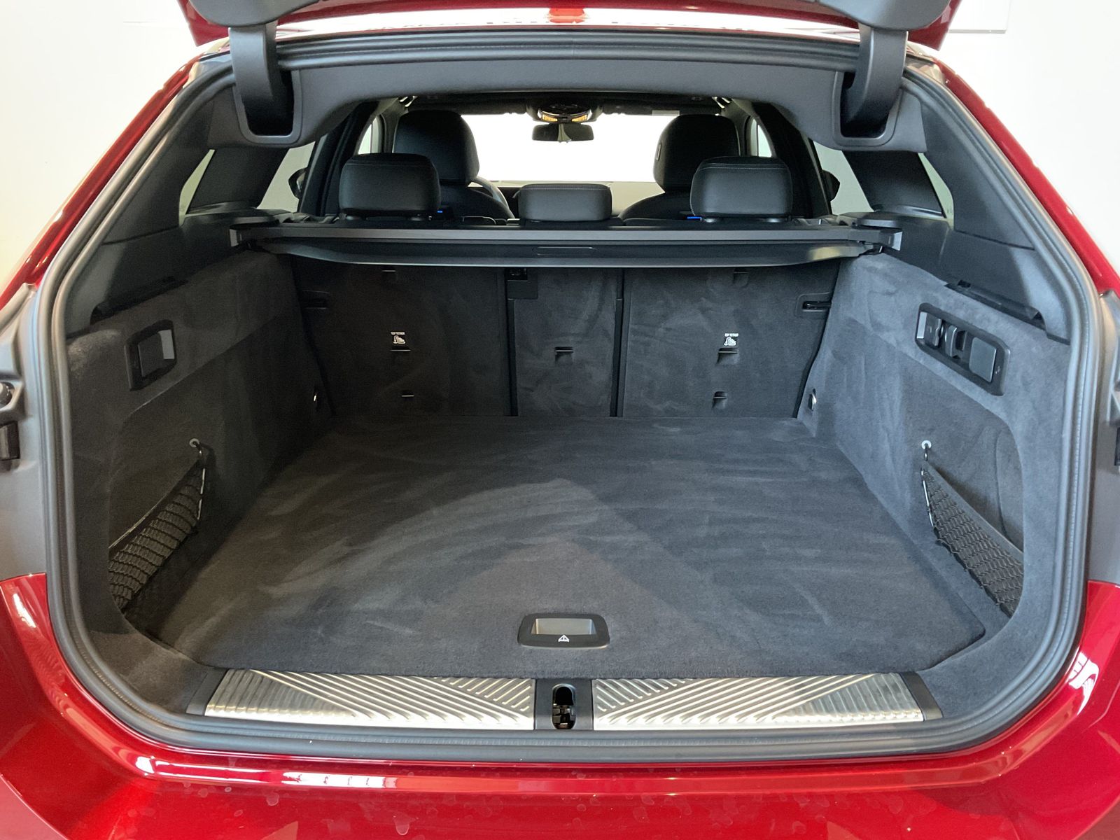Fahrzeugabbildung BMW 520d xDrive M Sportpaket Pro, Sitzbelüftung, Sta