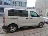 Peugeot Traveller BlueHDi 115 S&S 6-Gang Active L2 A... - Peugeot Traveller aus 2017